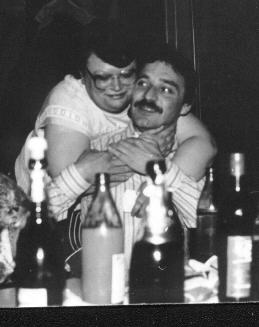 Rosi und einer ihrer Ver-hrer